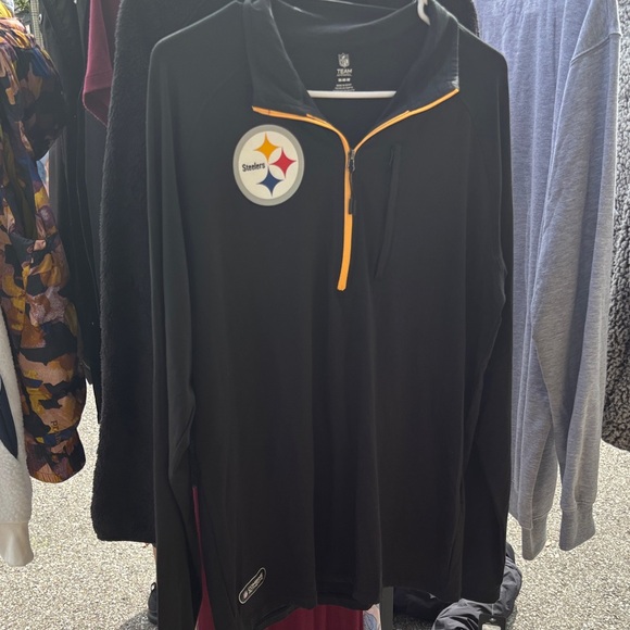 NFL Tops - Steelers Women’s 1/4 Zip NFL Team Apparel Black Quarter-Zip Pullover, NWT